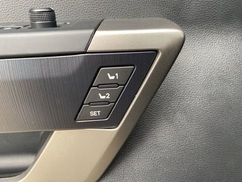 New 2026 Toyota Tundra Platinum AWD/4WD image 18