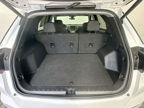 Used 2021 Chevrolet Equinox LT FWD image 24