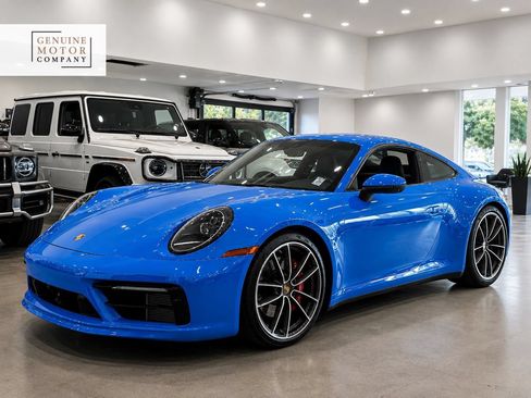 Used 2022 Porsche 911 Carrera 4S AWD/4WD image 1