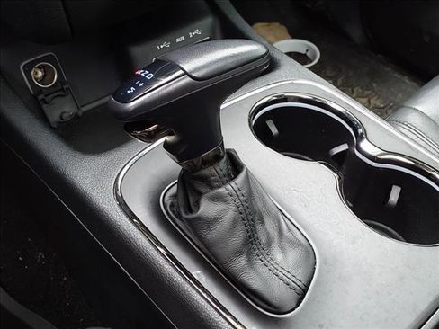 Certified 2019 Dodge Durango GT w/ Trailer Tow Group IV AWD/4WD image 14