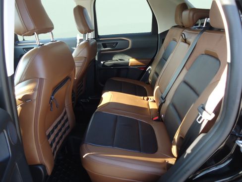 Used 2023 Ford Bronco Sport Badlands w/ Premium Package AWD/4WD image 29