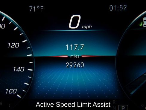 Used 2023 Mercedes-Benz E 350 Sedan image 28