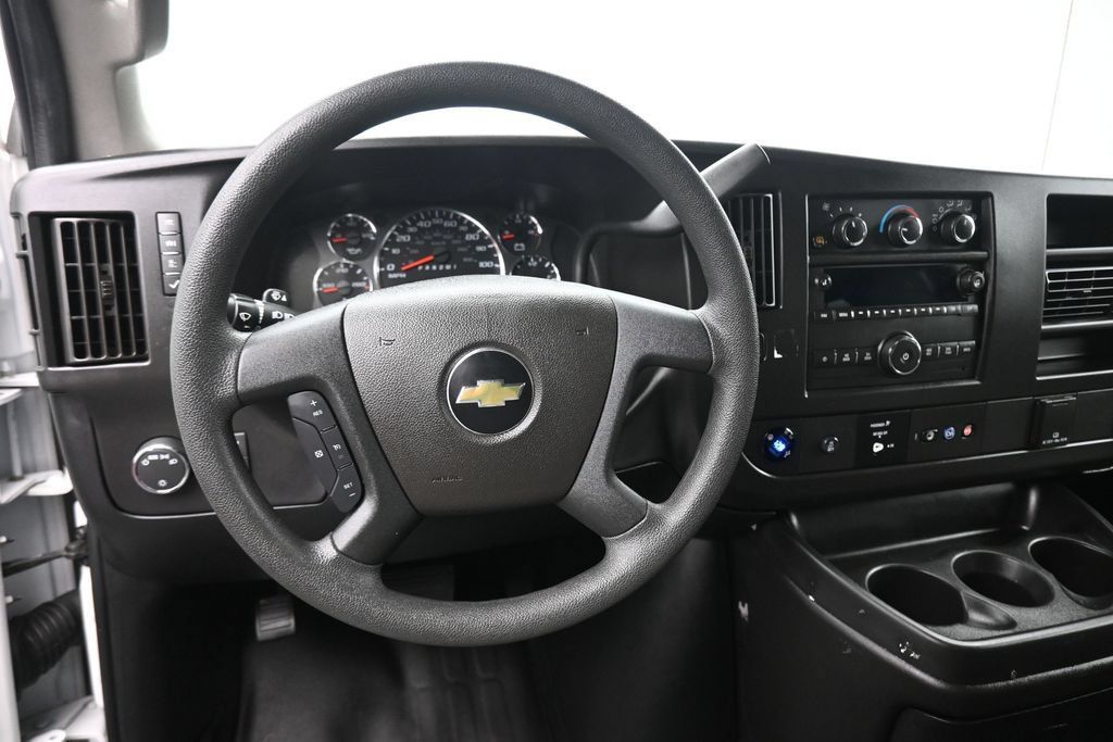 Used 2023 Chevrolet Express 3500 LS RWD image 13