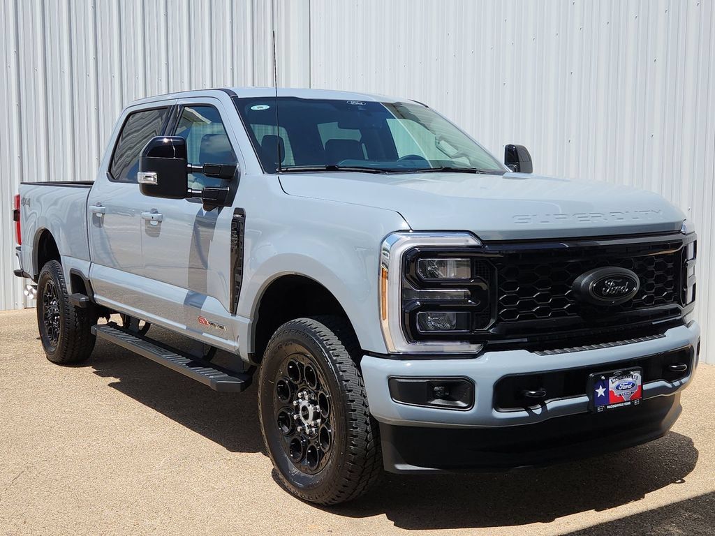 New 2026 Ford F250 Lariat w/ Black Appearance Package AWD/4WD image 1