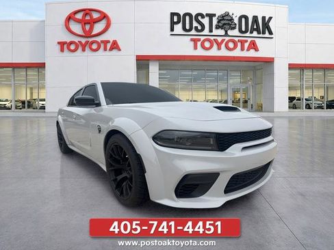 Used 2023 Dodge Charger SRT Hellcat w/ Harman/Kardon Audio Group RWD image 5