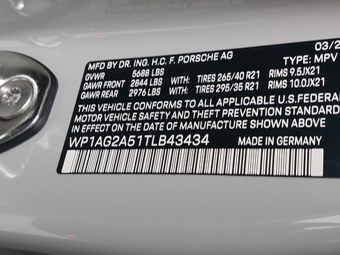 New 2026 Porsche Macan S image 36