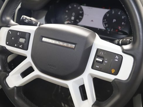 Used 2023 Land Rover Defender 110 S image 46
