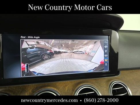 Certified 2017 Mercedes-Benz E 400 4MATIC Wagon image 28