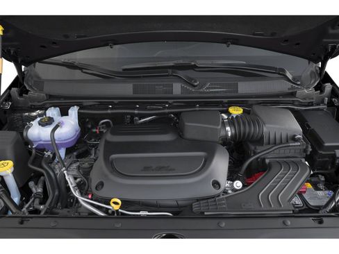Used 2025 Chrysler Pacifica Select FWD image 7