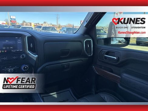 Used 2022 Chevrolet Silverado 2500 High Country w/ Z71 Off-Road Package image 44