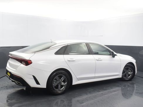 Used 2023 Kia K5 LXS image 4