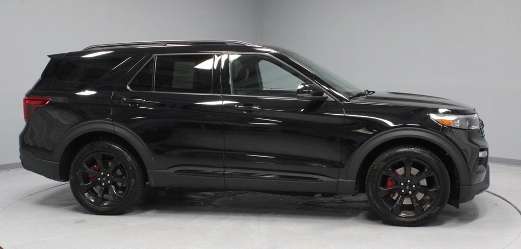 Certified 2023 Ford Explorer ST w/ Equipment Group 401A AWD/4WD image 11