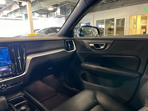 Certified 2023 Volvo S60 B5 Plus w/ Climate Package AWD/4WD image 24