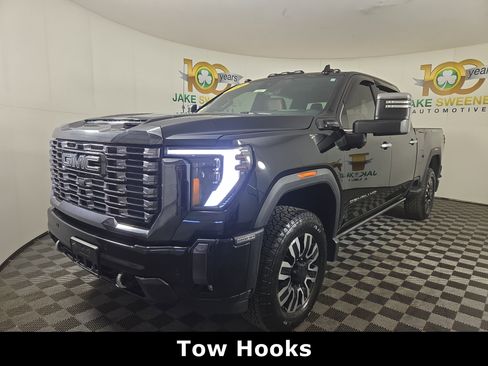 Used 2024 GMC Sierra 2500 Denali Ultimate image 4