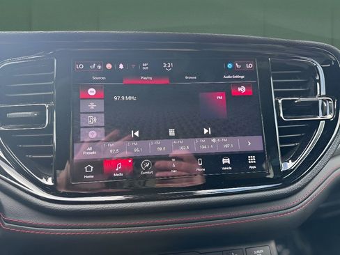 Used 2024 Dodge Durango GT image 18