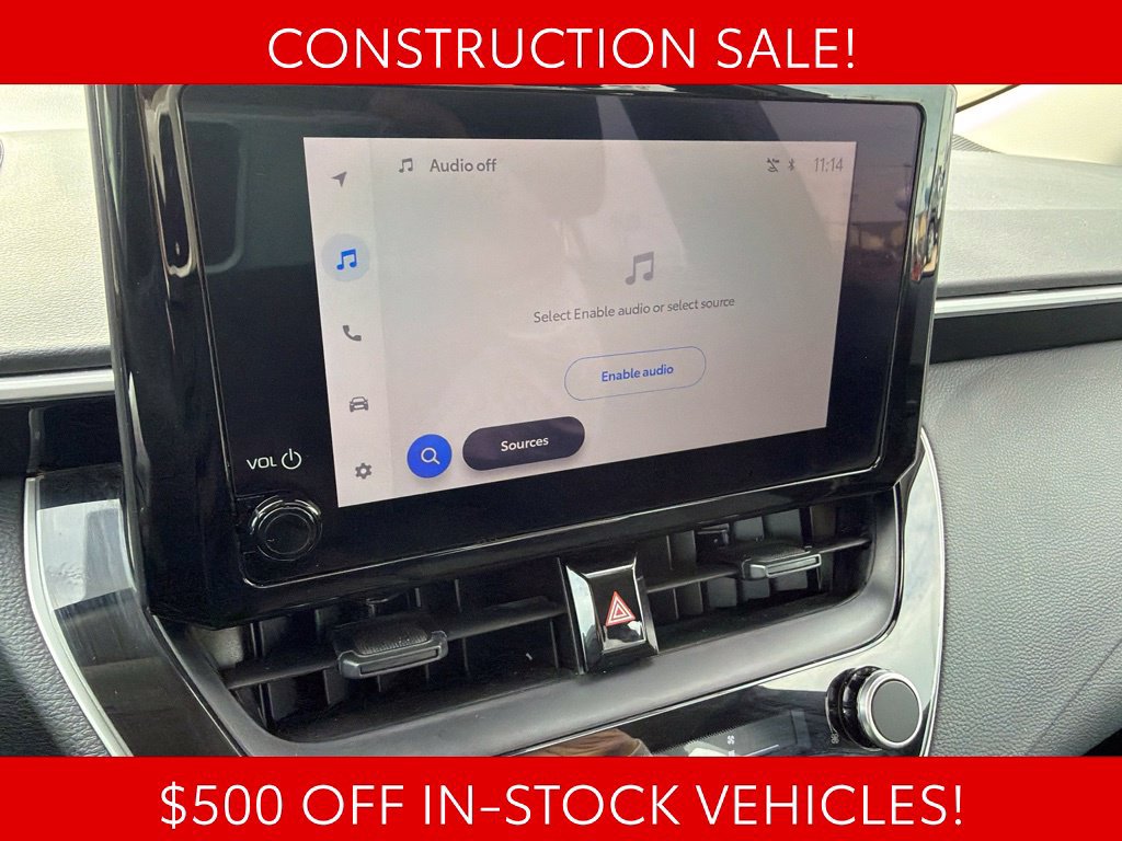 Used 2026 Toyota Corolla LE FWD image 15