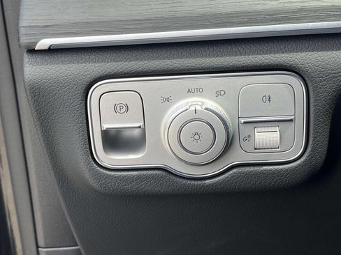 Used 2026 Mercedes-Benz GLE 350 4MATIC image 29