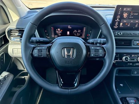 Certified 2026 Honda Passport RTL image 23