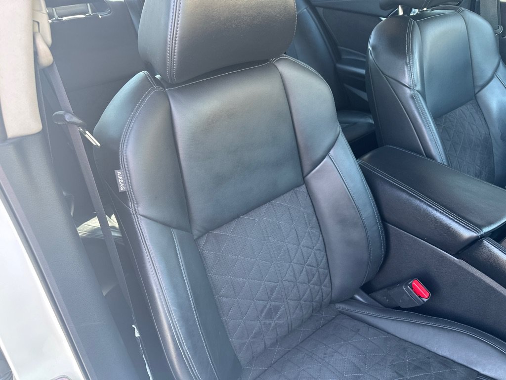 Used 2016 Nissan Maxima SR FWD image 8