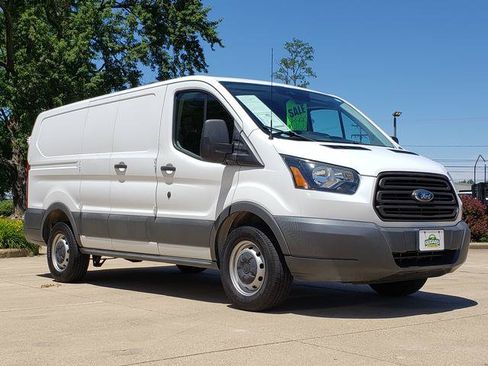 Used 2016 Ford Transit 150 130 Low Roof RWD image 8