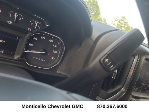 Used 2022 GMC Sierra 1500 AT4 w/ AT4 Preferred Package AWD/4WD image 17