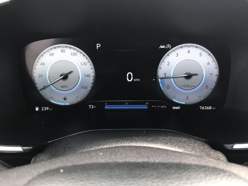 Used 2023 Hyundai Santa Fe Calligraphy AWD/4WD image 2
