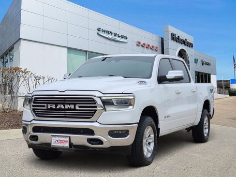 Used 2024 RAM 1500 Laramie AWD/4WD image 2