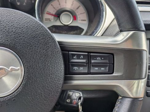 Used 2012 Ford Mustang Premium RWD image 22