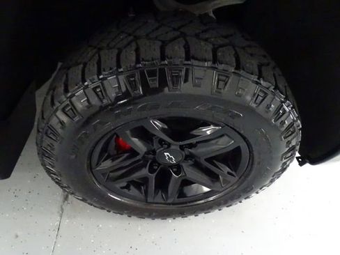 Certified 2022 Chevrolet Silverado 1500 Custom Trail Boss image 29