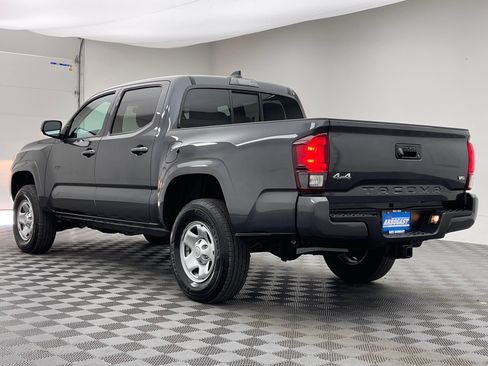 Used 2023 Toyota Tacoma SR AWD/4WD image 9