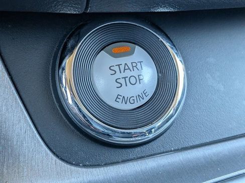 Used 2023 Nissan Murano S image 26