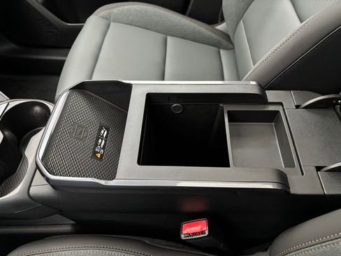 New 2026 GMC Terrain AT4 AWD/4WD image 31