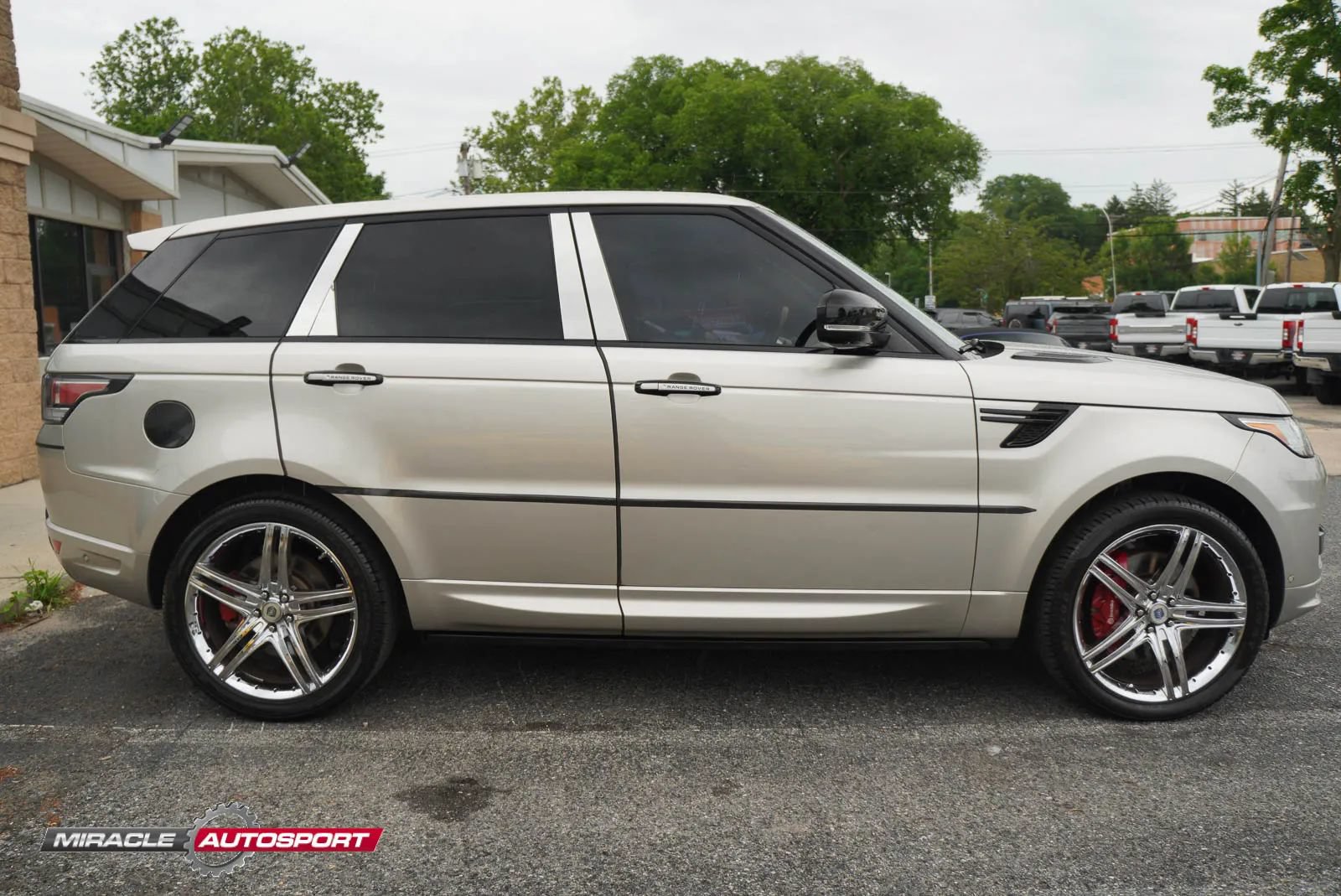 Used 2015 Land Rover Range Rover Sport Autobiography AWD/4WD image 6