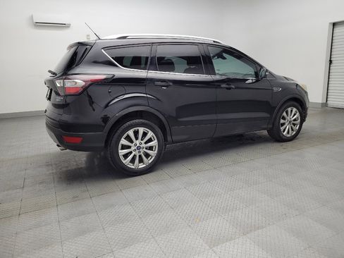 Used 2017 Ford Escape Titanium image 10