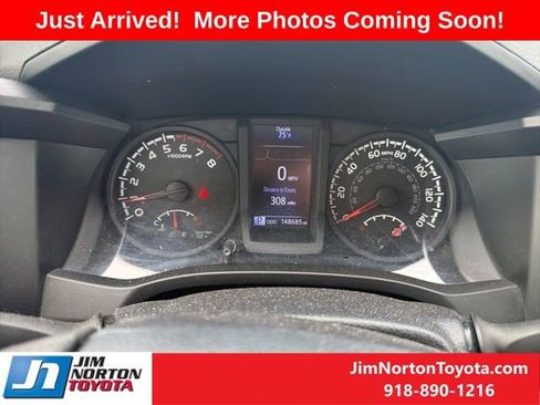 Used 2019 Toyota Tacoma SR RWD image 10