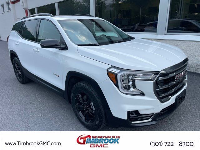 Used 2024 GMC Terrain AT4 w/ Tech Package AWD/4WD image 1