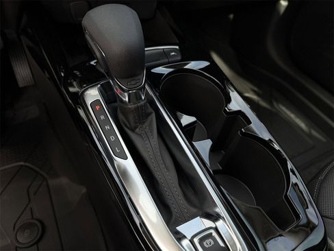 New 2026 Chevrolet Trax ACTIV w/ Sunroof Package image 18