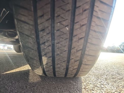 Used 2025 Honda CR-V EX image 15