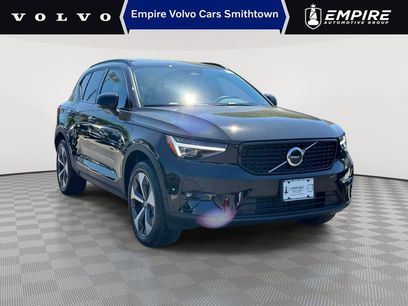 Certified 2026 Volvo XC40 B5 Plus w/ Protection Package Premier