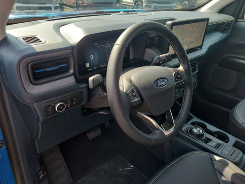 New 2025 Ford Maverick Lobo image 20