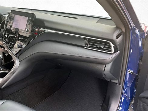 Certified 2023 Toyota Camry SE w/ Convenience Package image 23