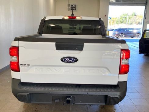 New 2025 Ford Maverick XL image 6