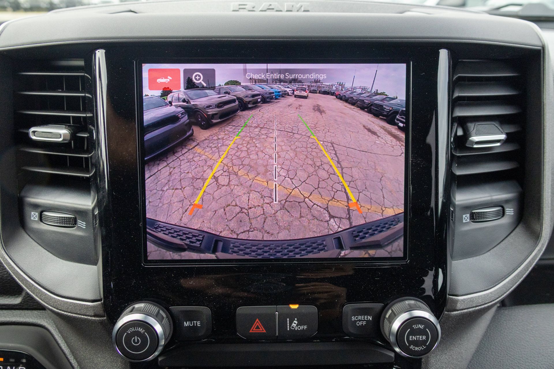 New 2026 RAM 1500 Warlock AWD/4WD image 18