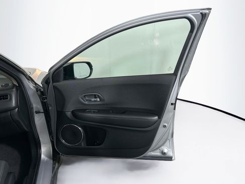 Used 2022 Honda HR-V EX image 32