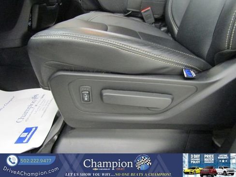 Used 2025 RAM 1500 Warlock AWD/4WD image 27