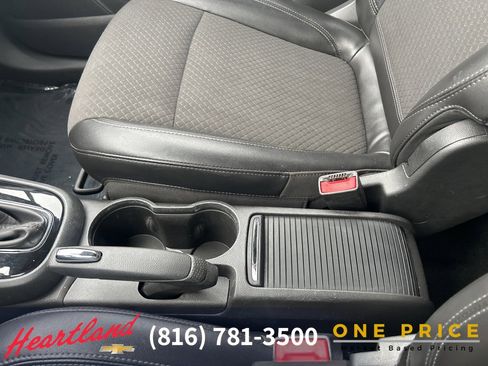 Used 2019 Buick Encore Preferred image 32