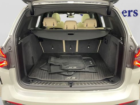 Used 2023 BMW X3 M40i w/ Premium Package image 8