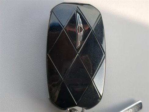 New 2026 Genesis GV70 2.5T Advanced image 27