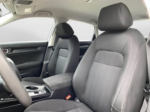 Used 2023 Honda Civic LX image 32