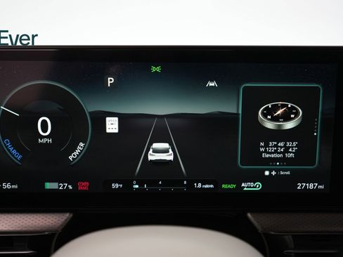 Used 2023 Genesis GV60 Advanced image 7